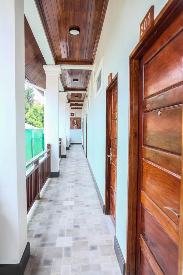 Luang Prabang Museum Inn & Travel Экстерьер фото